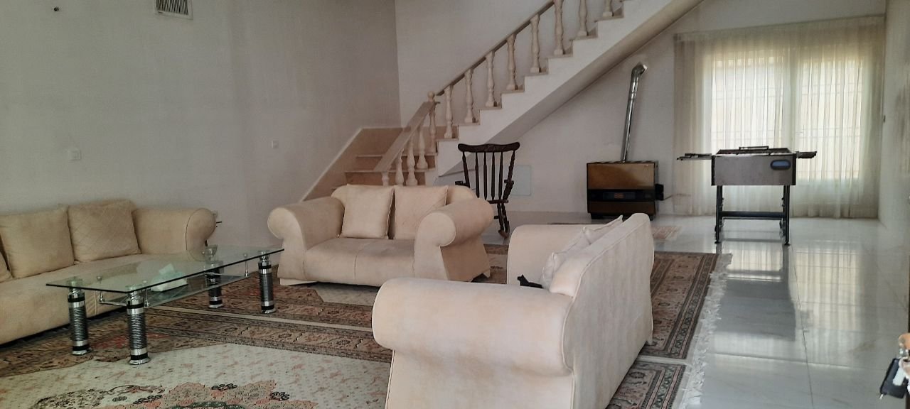 ویلا دوخوابه استخردار آبگرم عمارت ثنا