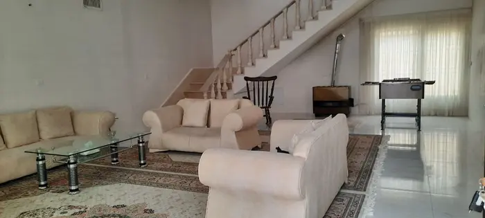 ویلا دوخوابه استخردار آبگرم عمارت ثنا