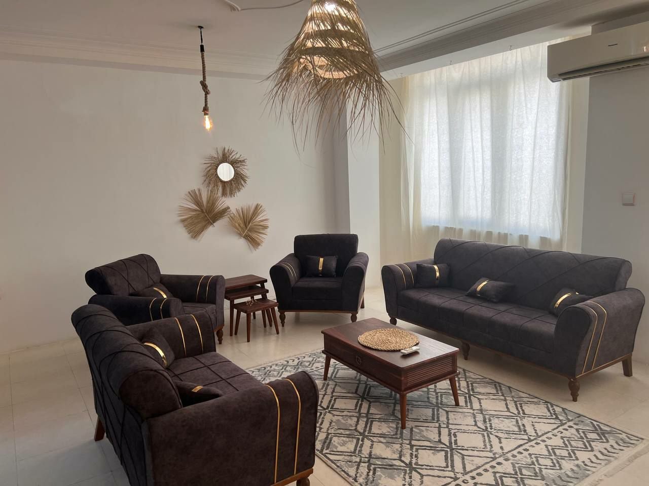 آپارتمان دوخوابه پلاراز