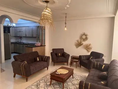 آپارتمان دوخوابه پلاراز