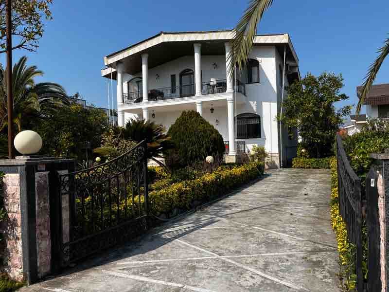 سه خوابه دوبلکس اسب چین