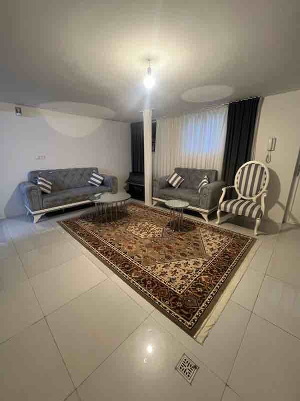 آپارتمان یک خوابه میدان دهکده المپیک 1 - انتخاب عنوان تصویر