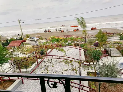 سوئیت دو خوابه ساحلی الف 2