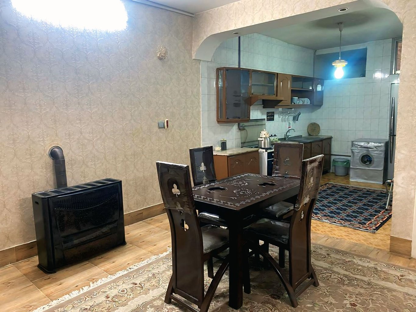 آپارتمان یک خوابه دلوین