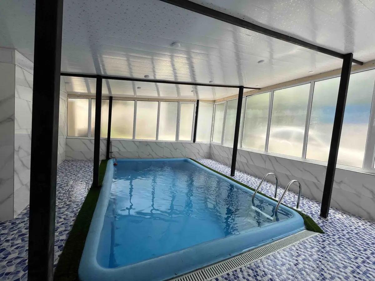 ویلا دوخوابه استخردار آبگرم قربانی 3 - انتخاب عنوان تصویر