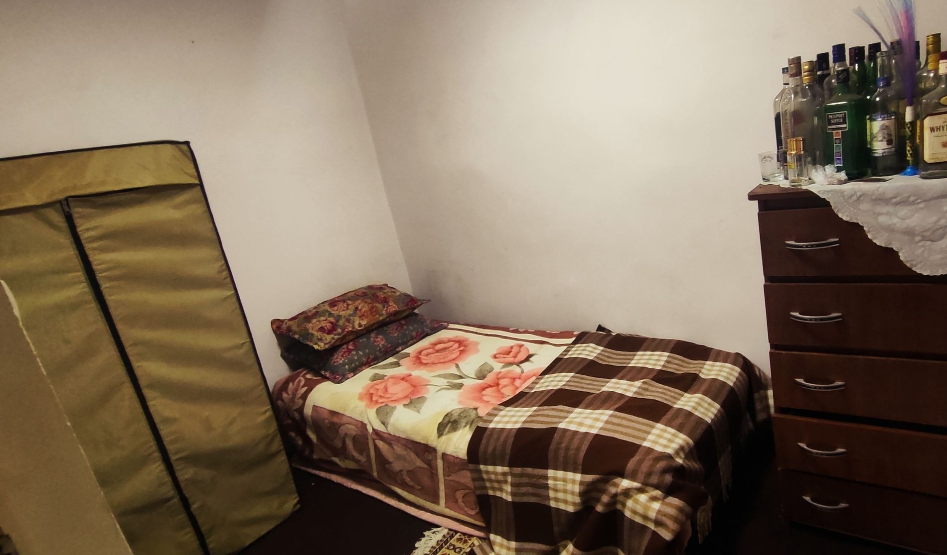 یک خوابه روستایی تاسیان