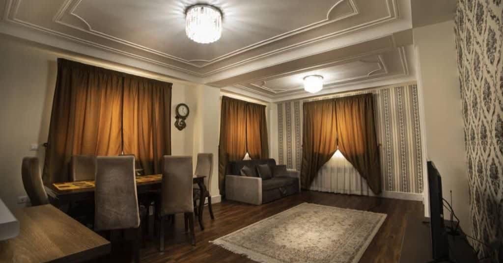 آپارتمان دوخوابه بوستانی