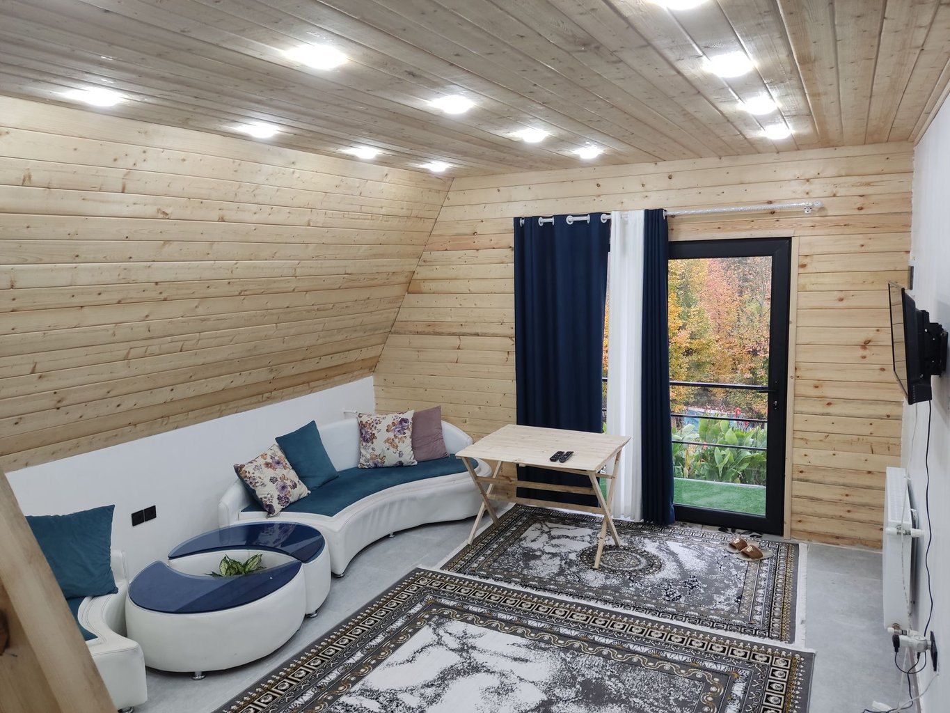 کلبه دوخوابه آوای جنگل دیورش