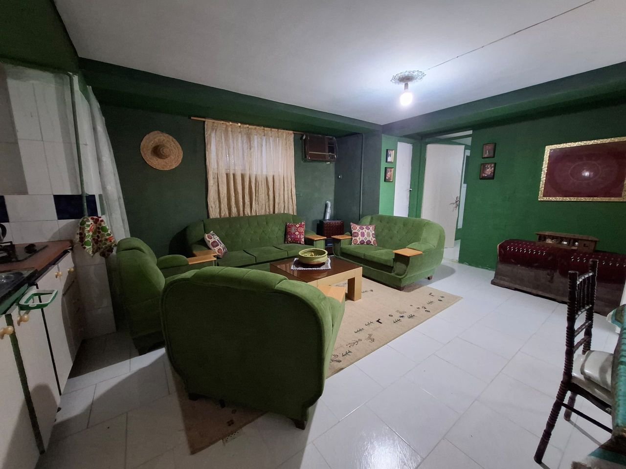 سوئیت یک خوابه باغ مَلِک