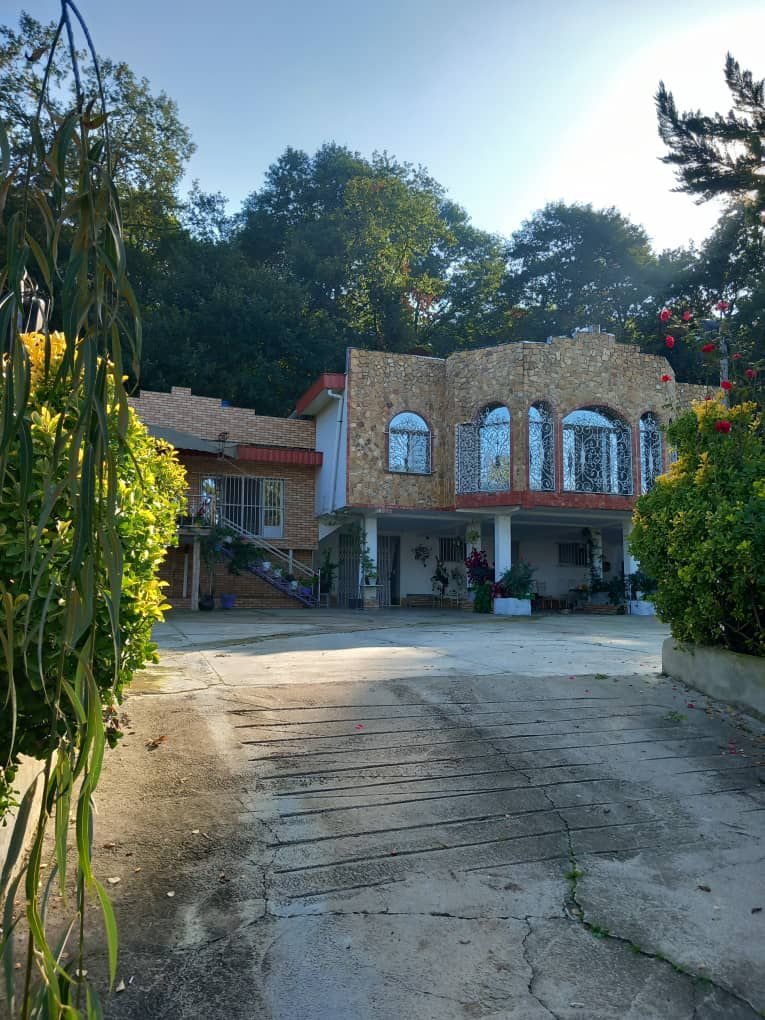 سوئیت یک خوابه باغ مَلِک