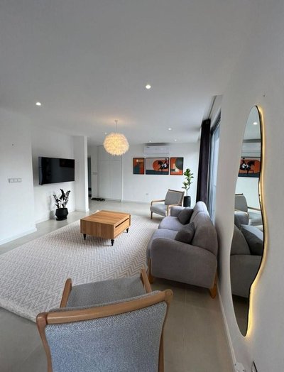 سوئیت دوخوابه بلوط 44