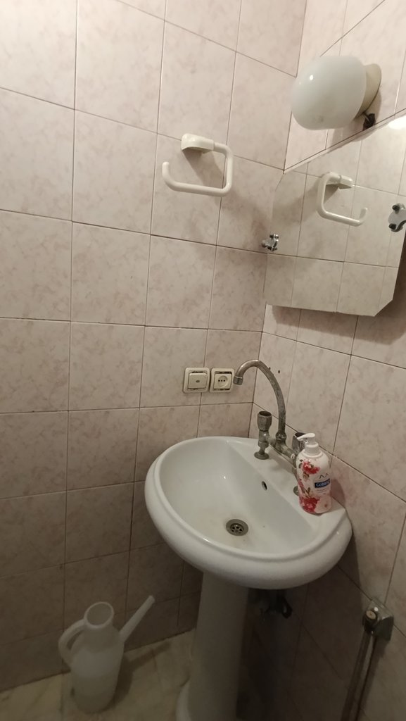 آپارتمان دوخوابه گلشنی آزادی واحد 4