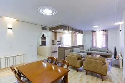 آپارتمان دوخوابه قاعم