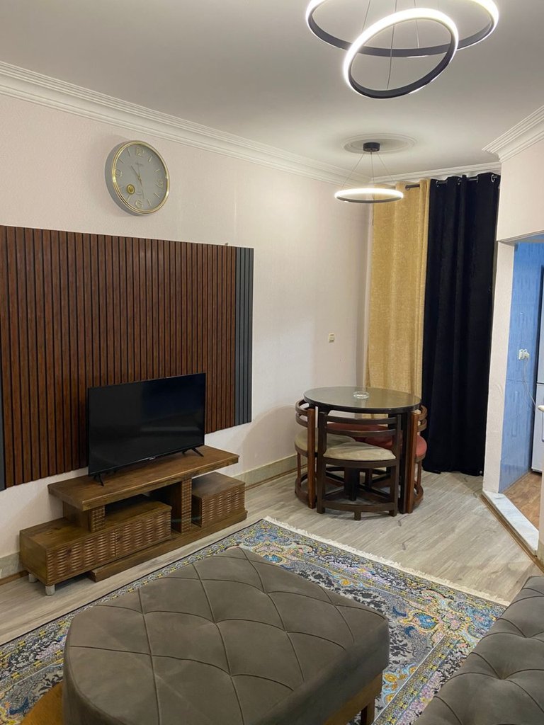 آپارتمان دوخوابه گلشنی آزادی واحد 7