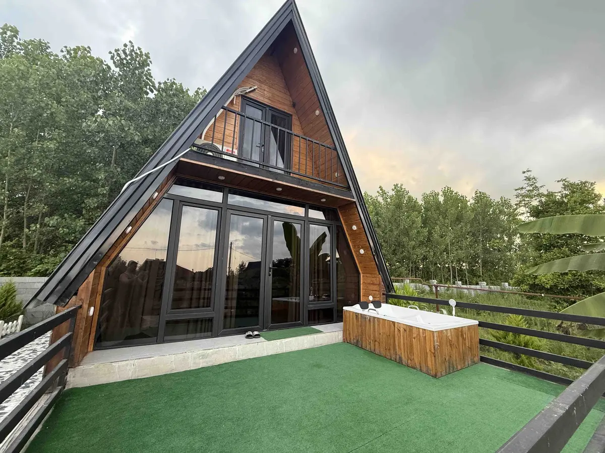 کلبه دوخوابه تی باغ - انتخاب عنوان تصویر