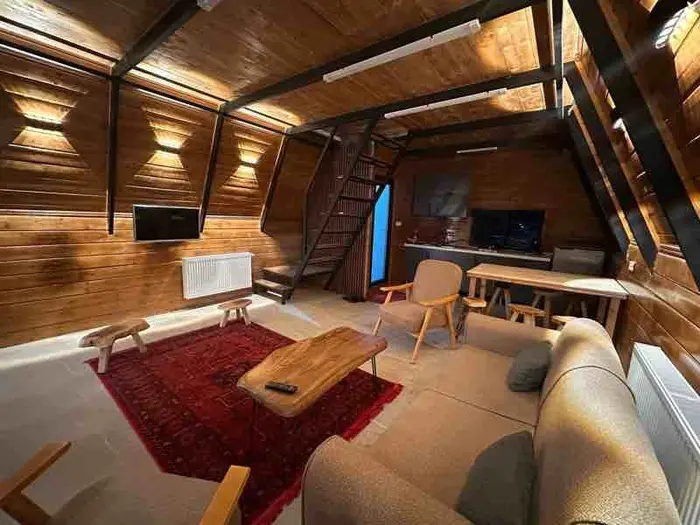 کلبه دوخوابه تی باغ - انتخاب عنوان تصویر