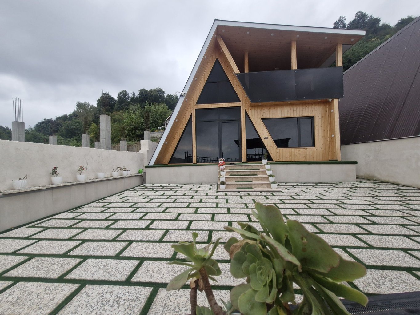 سه خوابه چوبی برنا