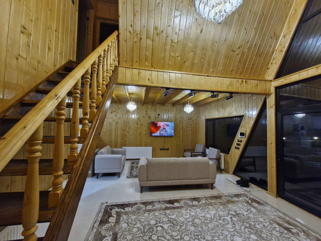 سه خوابه چوبی برنا