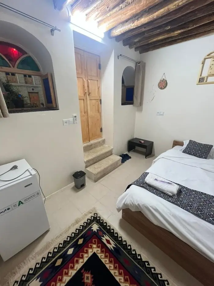 بوم گردی خانه همای - واحد خشت