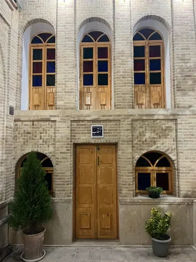 بومگردی خانه ی همای - واحد نارنج