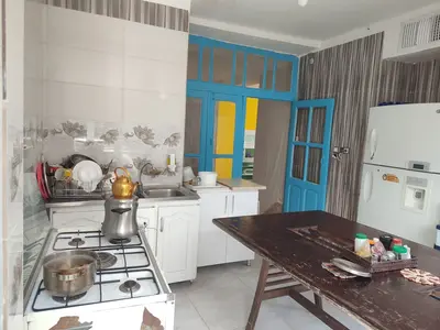 هاستل بلوط 2 - واحد 6 تخته بانوان