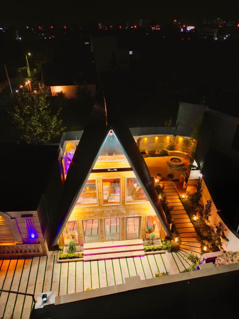 کلبه دوخوابه استخردار آبگرم ژینگو