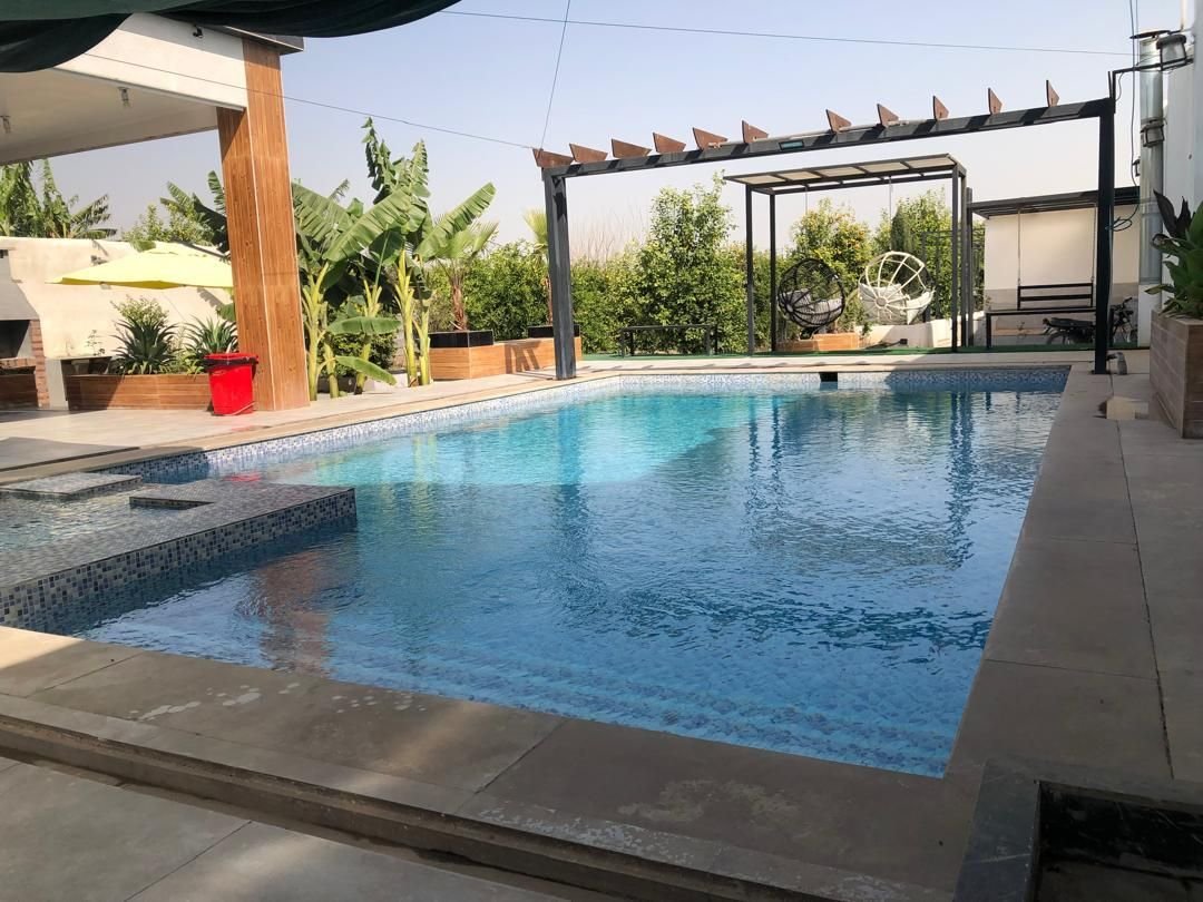 ویلا ویلای لوکس عمارت سرو با استخر آب سرد