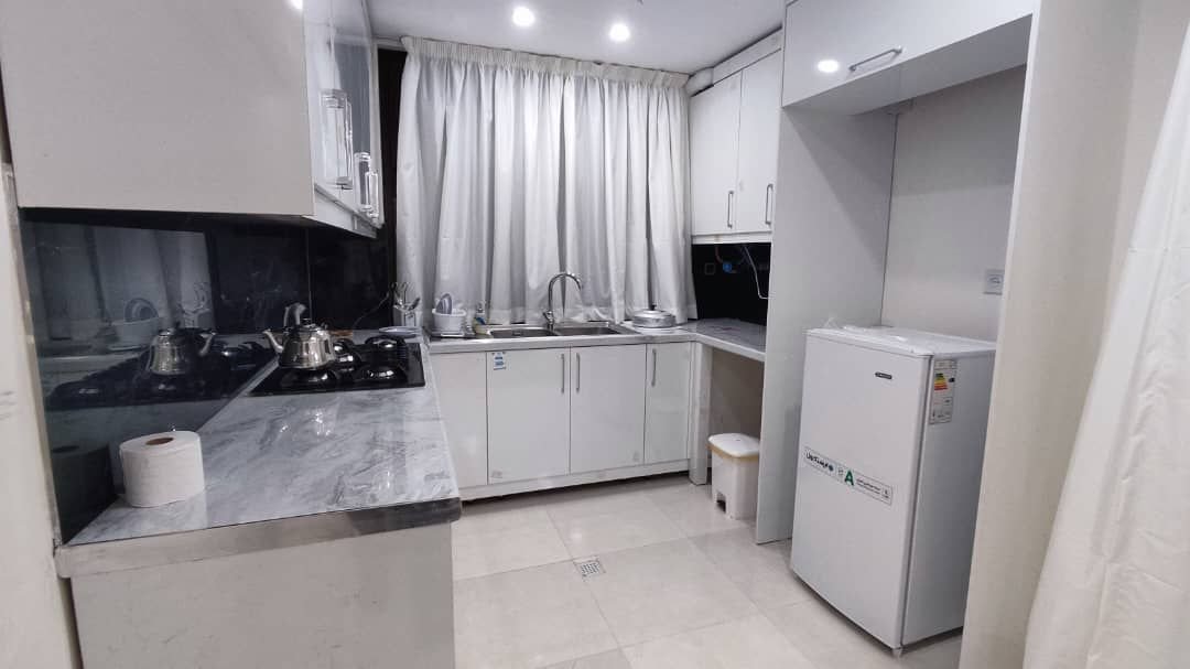 آپارتمان فردوسی - واحد ۴