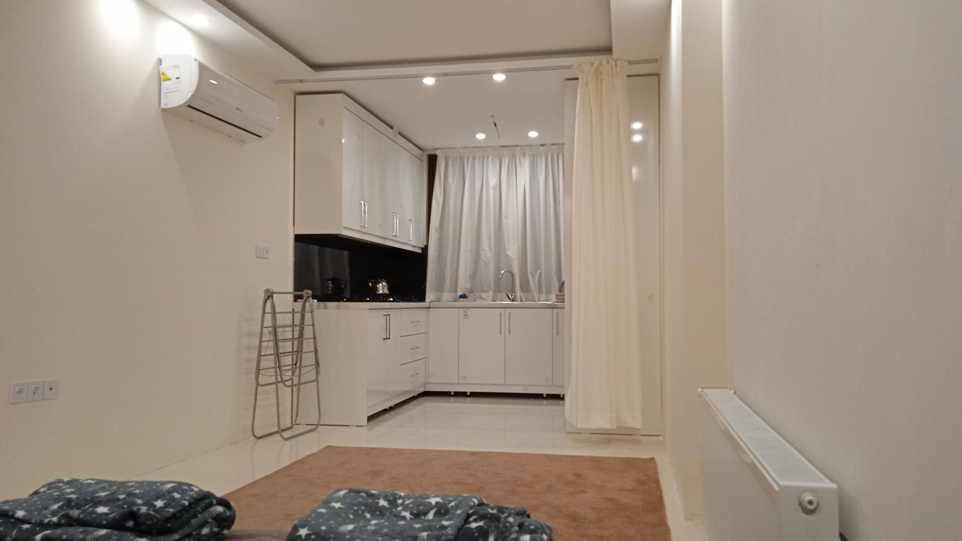 آپارتمان فردوسی - واحد ۴