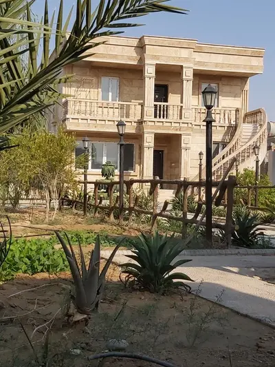 ویلا دوخوابه باغچه کوچک ما