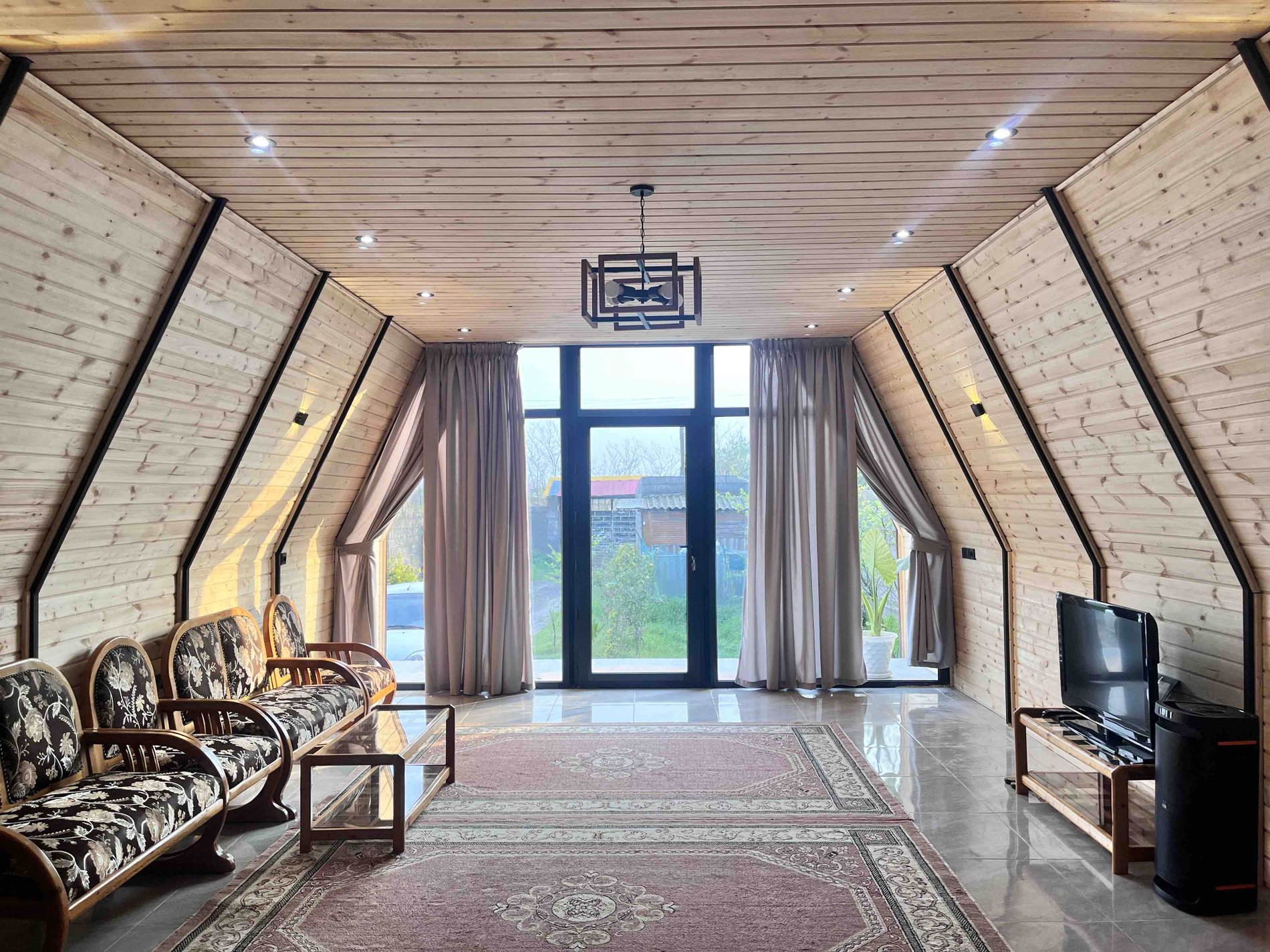 یک خوابه سوئیسی دوبلکس شیجان