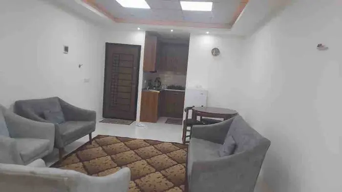 سوئیت فلت کیانی 1 - انتخاب عنوان تصویر