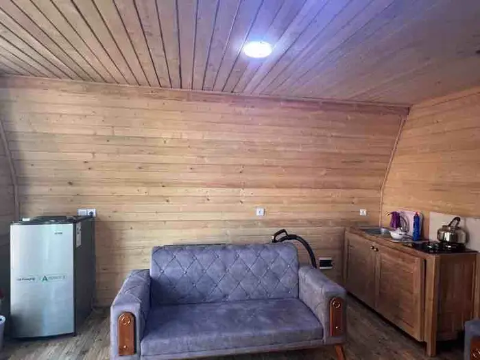 کلبه دوخوابه بهشت کوچک ۳ - انتخاب عنوان تصویر