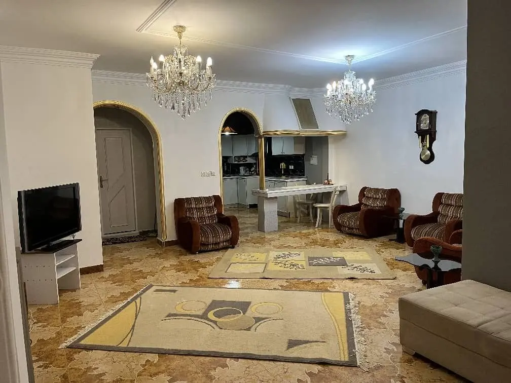 آپارتمان دوخوابه گلسار 8 - پذیرایی