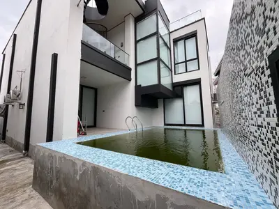 ویلا ویلای ۴ خوابه دوبلکس با استخر چهار فصل