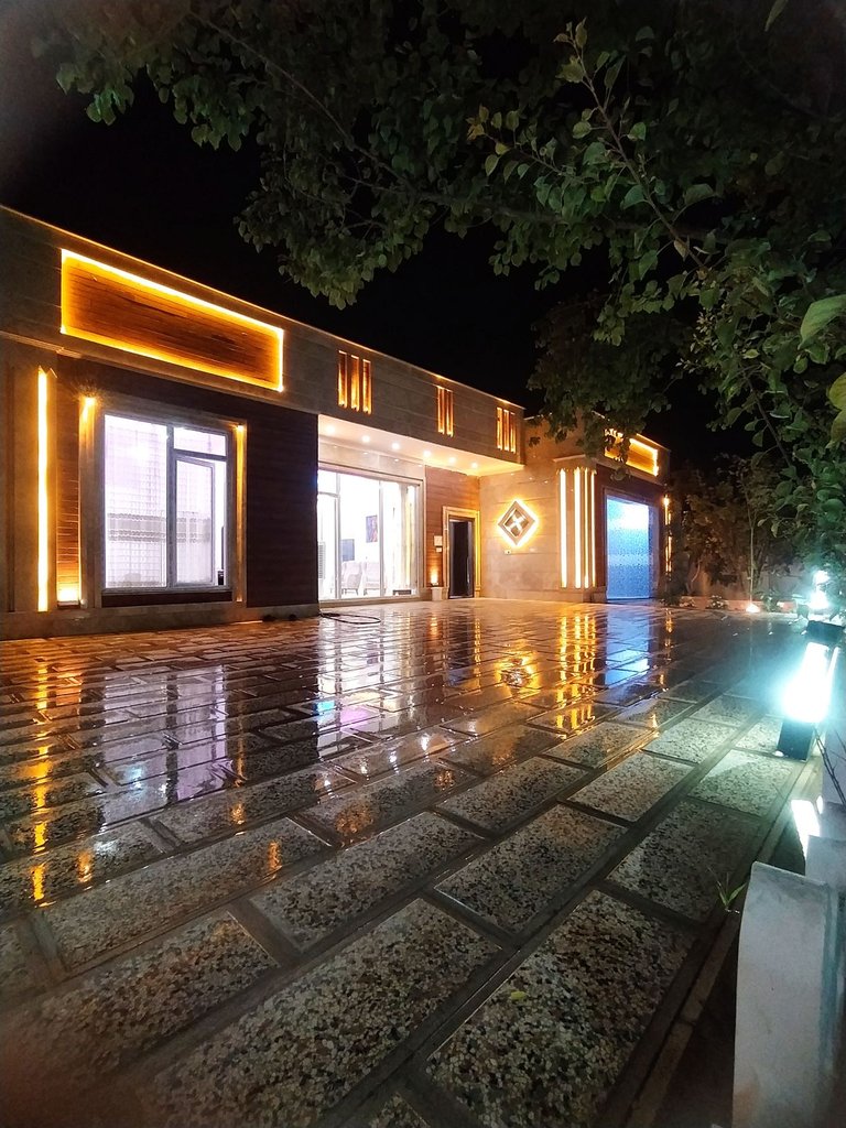 استخر جکوزی باغ ویلای گوزل