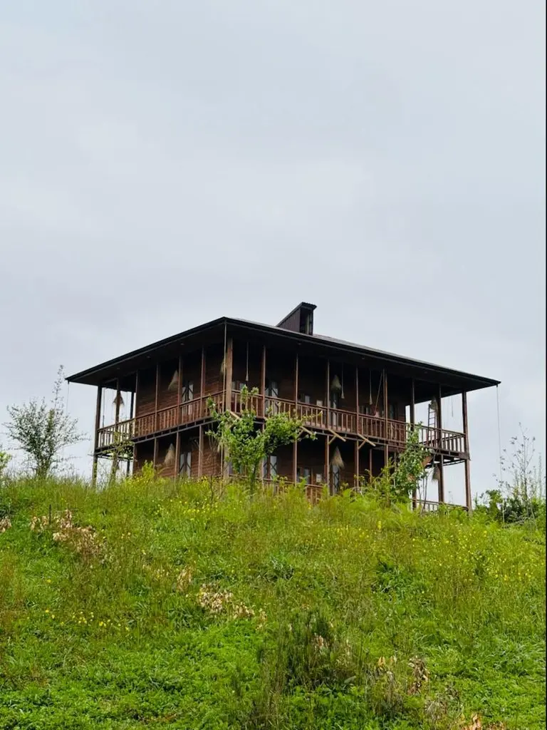 بوم گردی دلژین - واحد باران