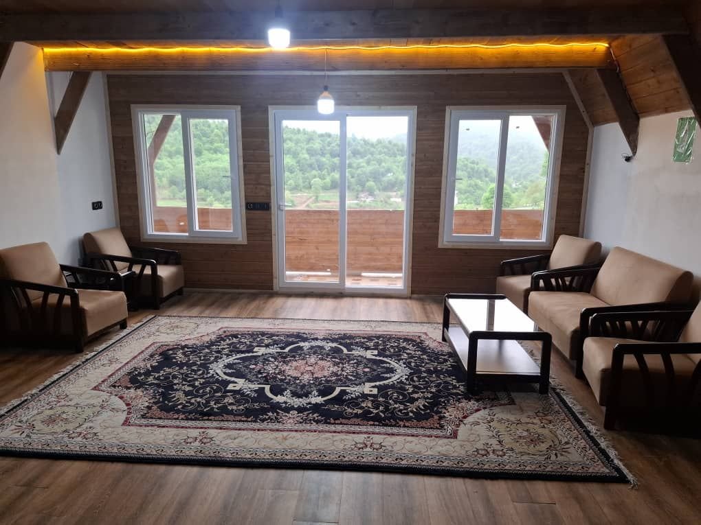 تریپلکس استخردار آبگرم سوئیسی دوخوابه فضلی