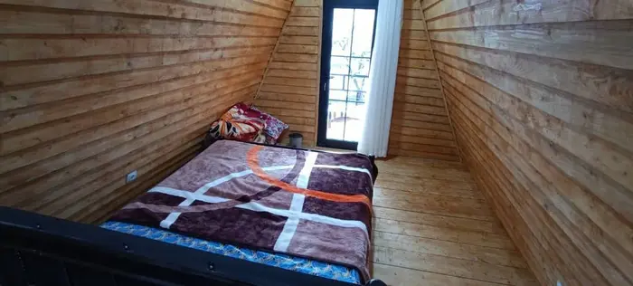 کلبه یک خوابه سوئیسی آوینا