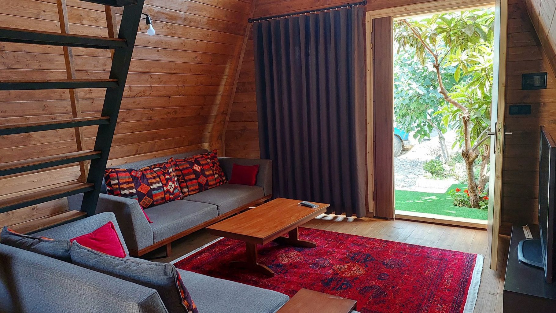 یک خوابه سوئیسی ساحلی 59