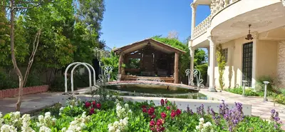 ویلا فلت نصف جهان 2