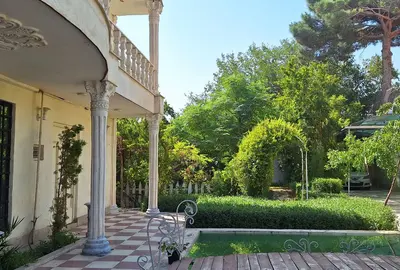 ویلا فلت نصف جهان 2