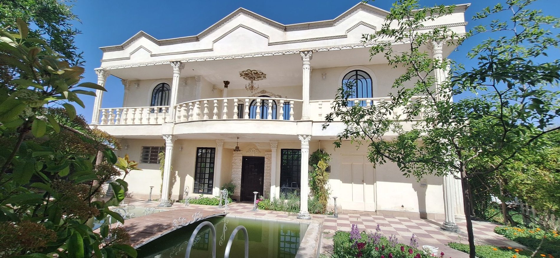 فلت نصف جهان 2