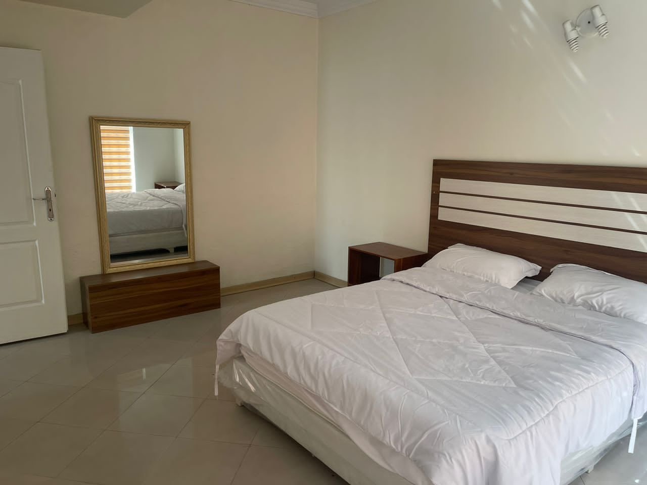 سه خوابه شینا یوسف آباد