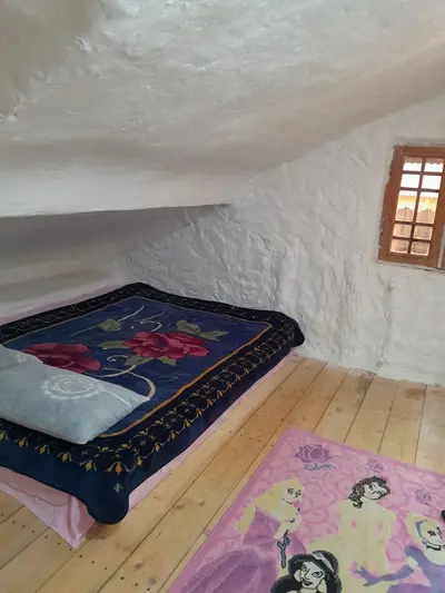 ویلا یک خوابه غار نمکی