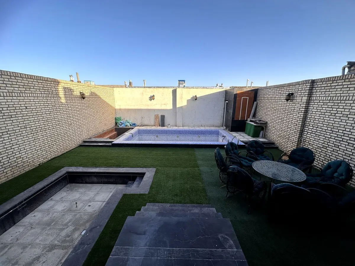 ویلا دوخوابه استخردار آبگرم دربار