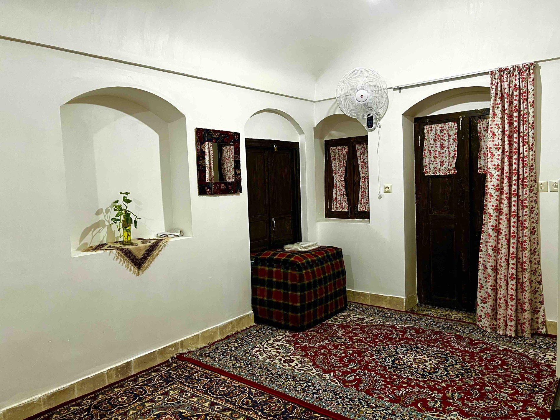 مسکن شبستان