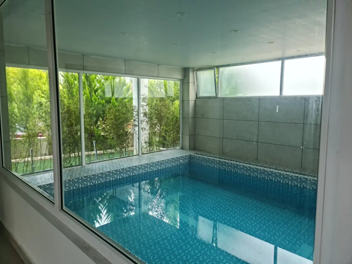 ویلا سه خوابه استخردار آبگرم پشت شهر