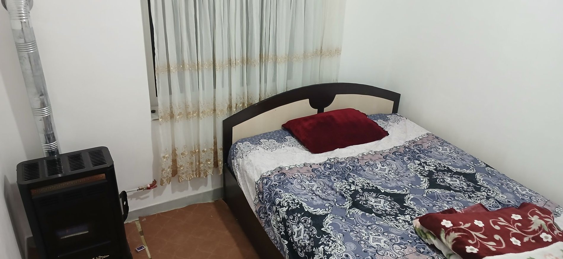 یک خوابه روستایی جواهر