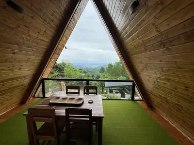 کلبه دوخوابه پینک